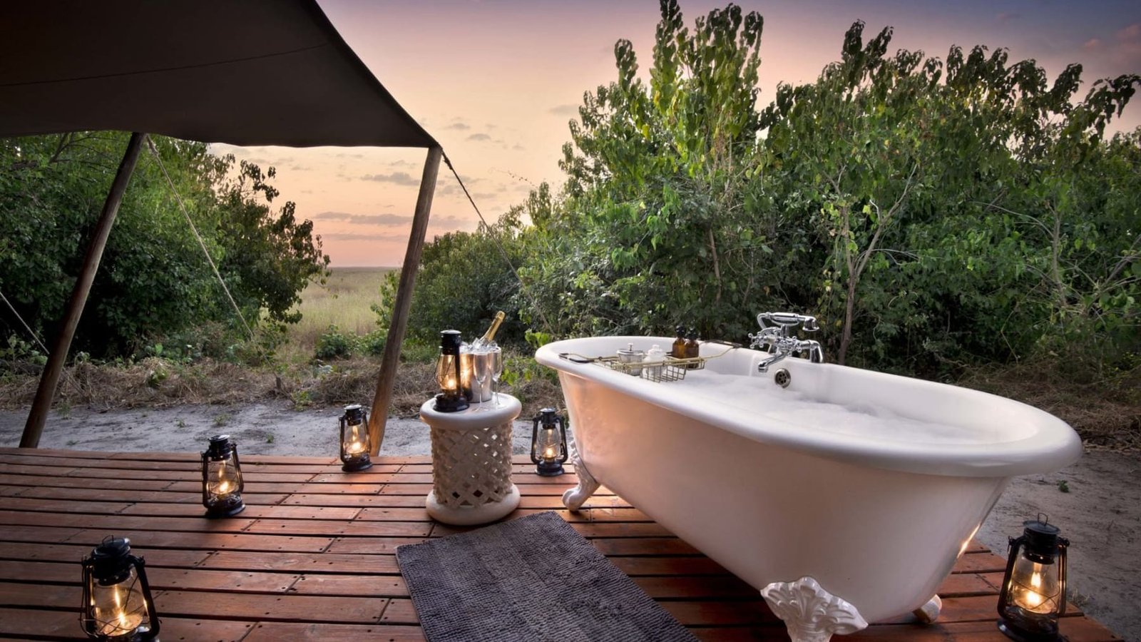 A private outdoor bath at dusk