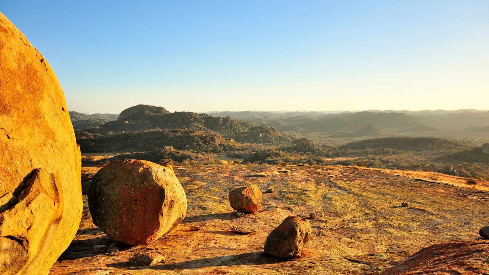 The Granite Castles & Wild Valleys